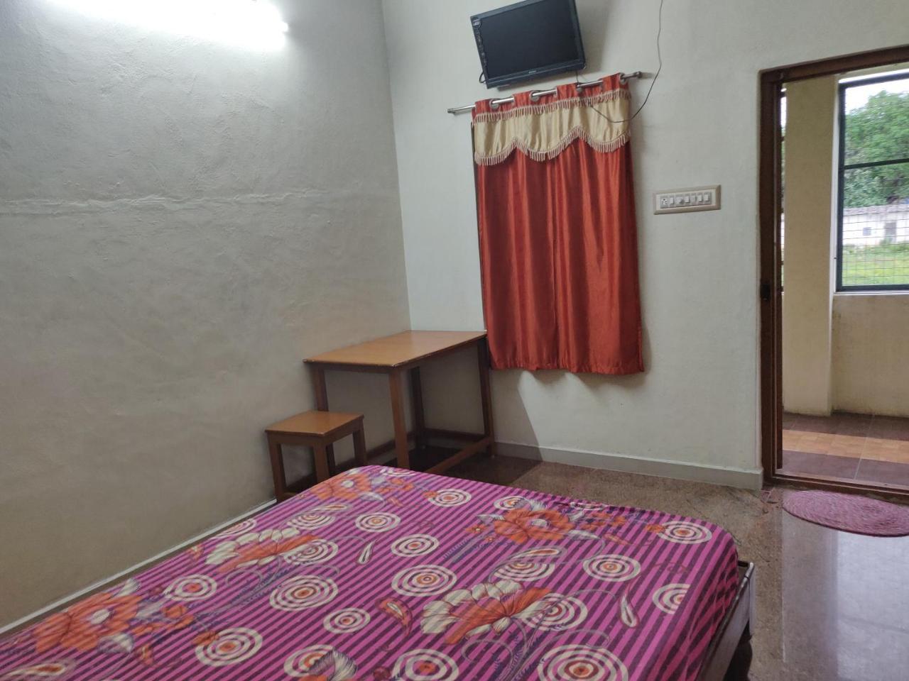 Srb Residency Hotel Tiruvannamalai Exterior photo