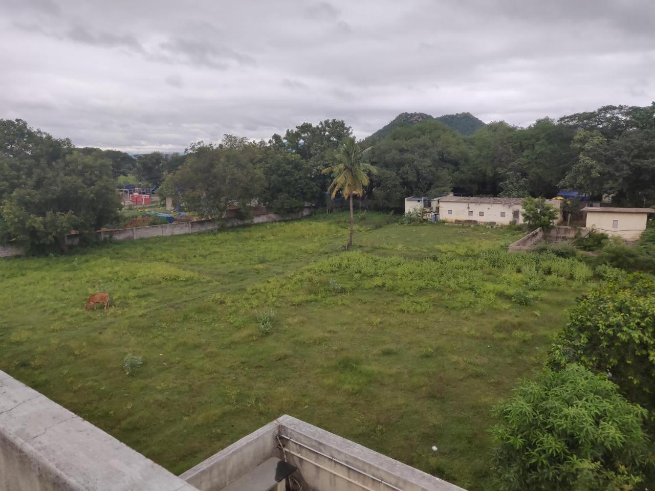Srb Residency Hotel Tiruvannamalai Exterior photo