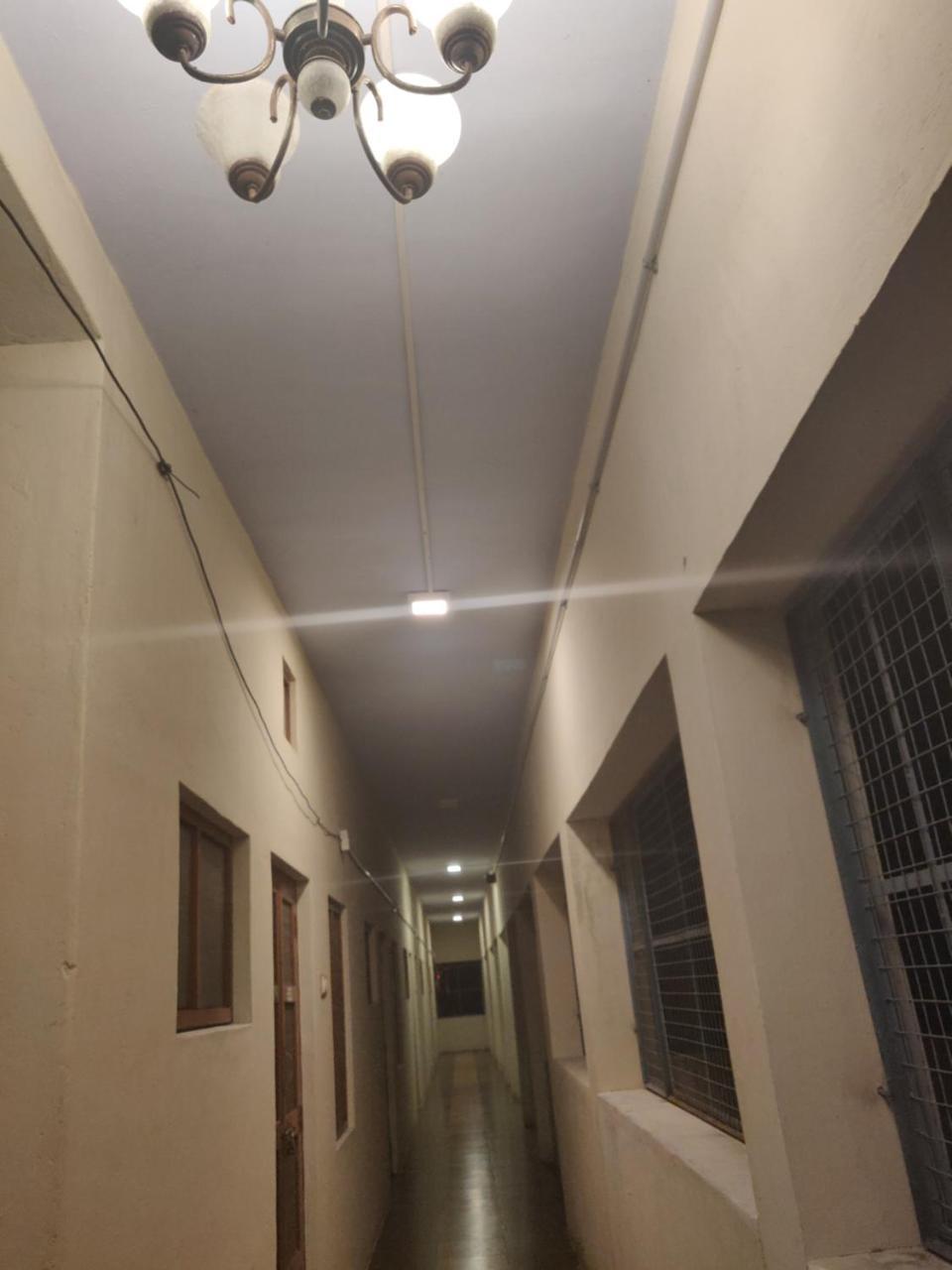 Srb Residency Hotel Tiruvannamalai Exterior photo
