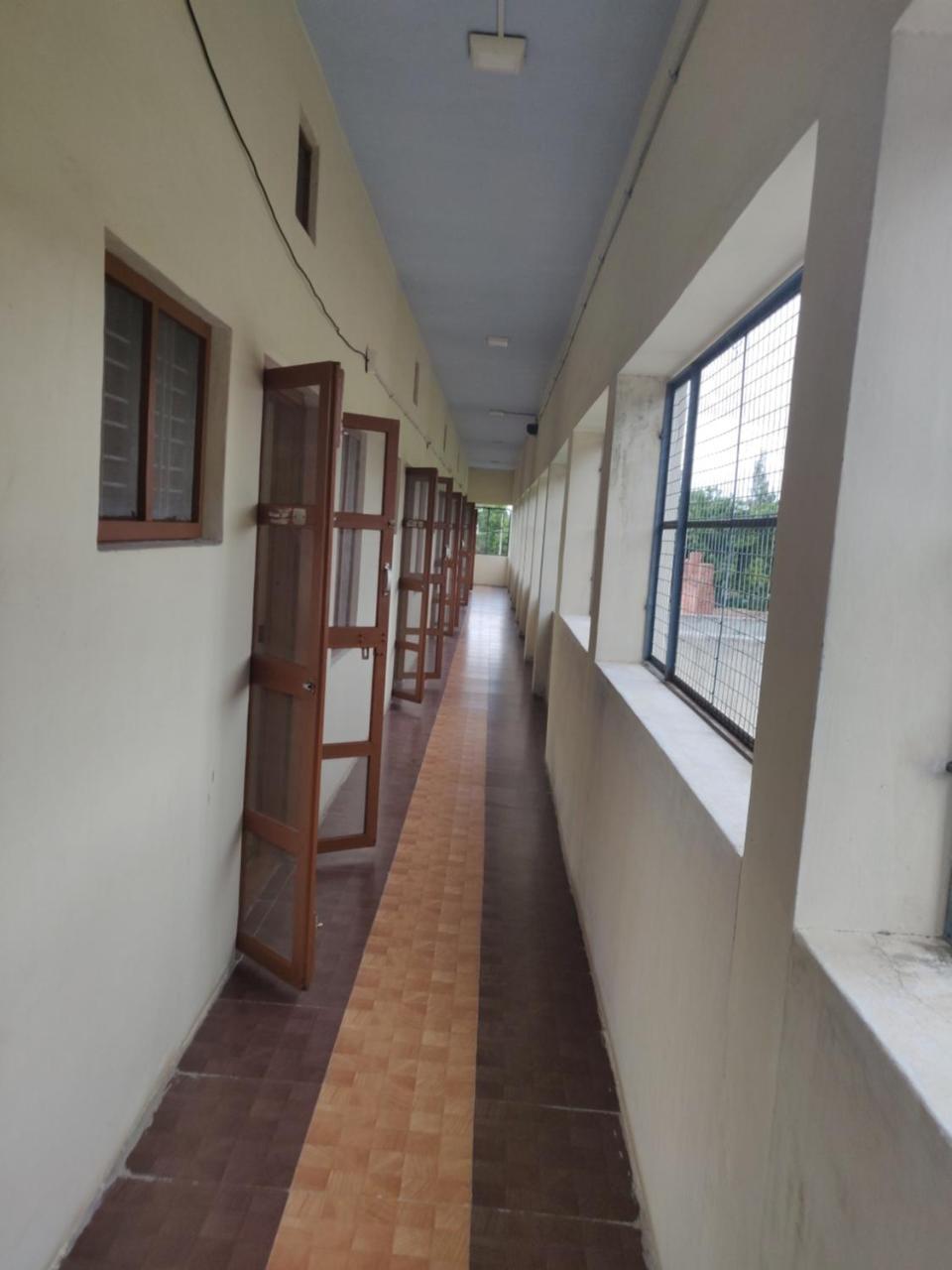 Srb Residency Hotel Tiruvannamalai Exterior photo